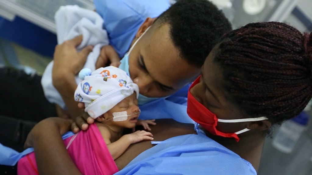 FAMILIA