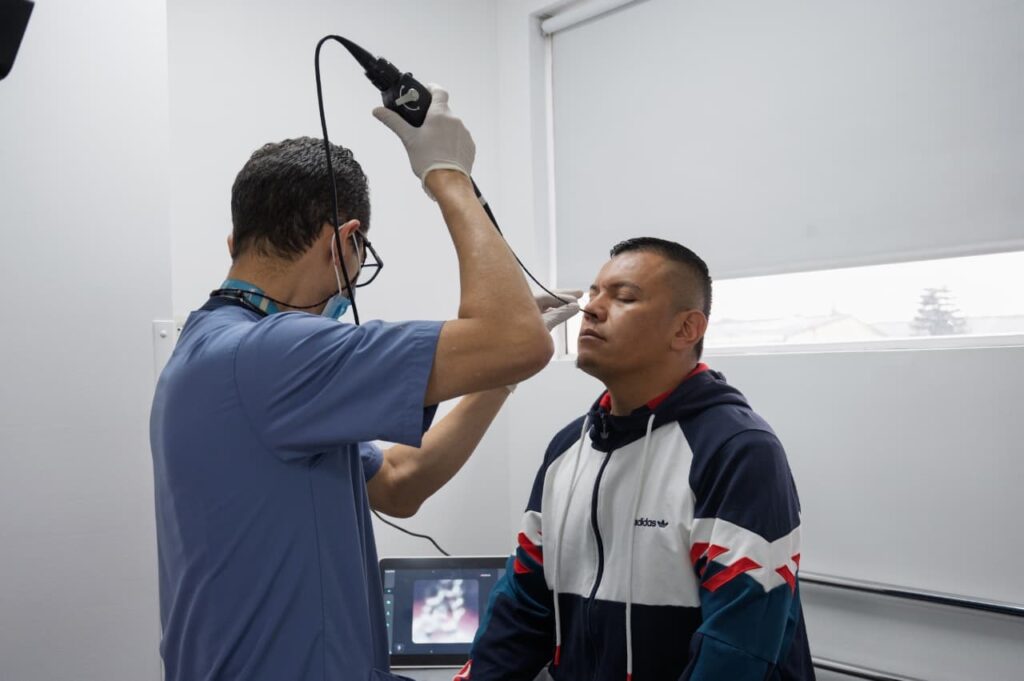 Centro de salud SER Zona Franca en Fontibón con especialistas y tecnología médica para atención de pacientes en Bogotá.
