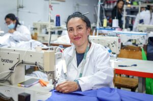 Clúster de Economía Plateada lanzado por la Cámara de Comercio de Bogotá para impulsar nuevos negocios en la ciudad.