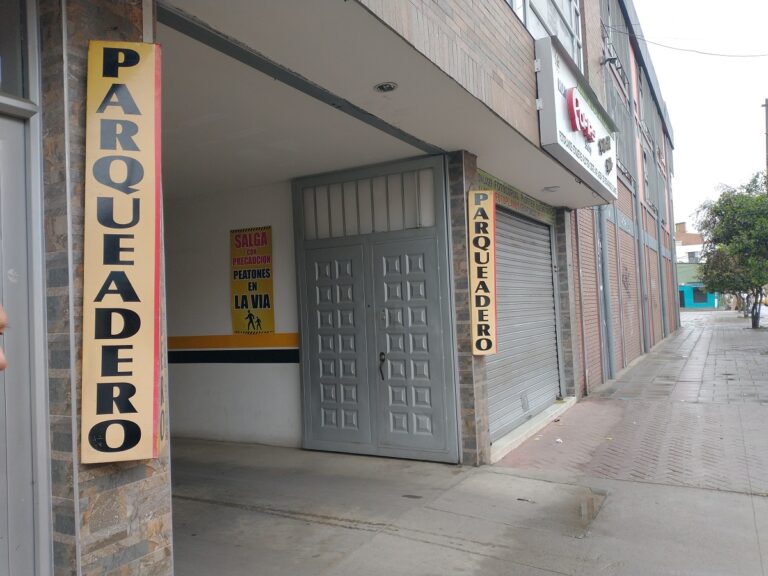 Operativos de inspección en parqueaderos públicos de Fontibón realizados por la Alcaldía Local