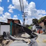 Paso restringido en La Línea mantiene la movilidad en un corredor estratégico entre Buenaventura y el centro del país