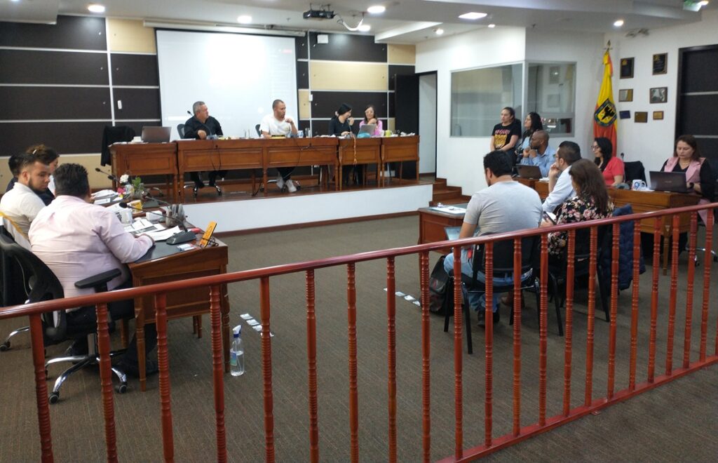 Recinto de la Junta Administradora Local (JAL) de Fontibón en Bogotá durante el debate del Proyecto de Acuerdo Local 001 de 2026.