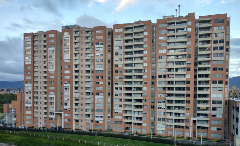 Proyecto de Ley 057 de 2026 pondrá bajo la lupa a administradores de propiedad horizontal en Bogotá